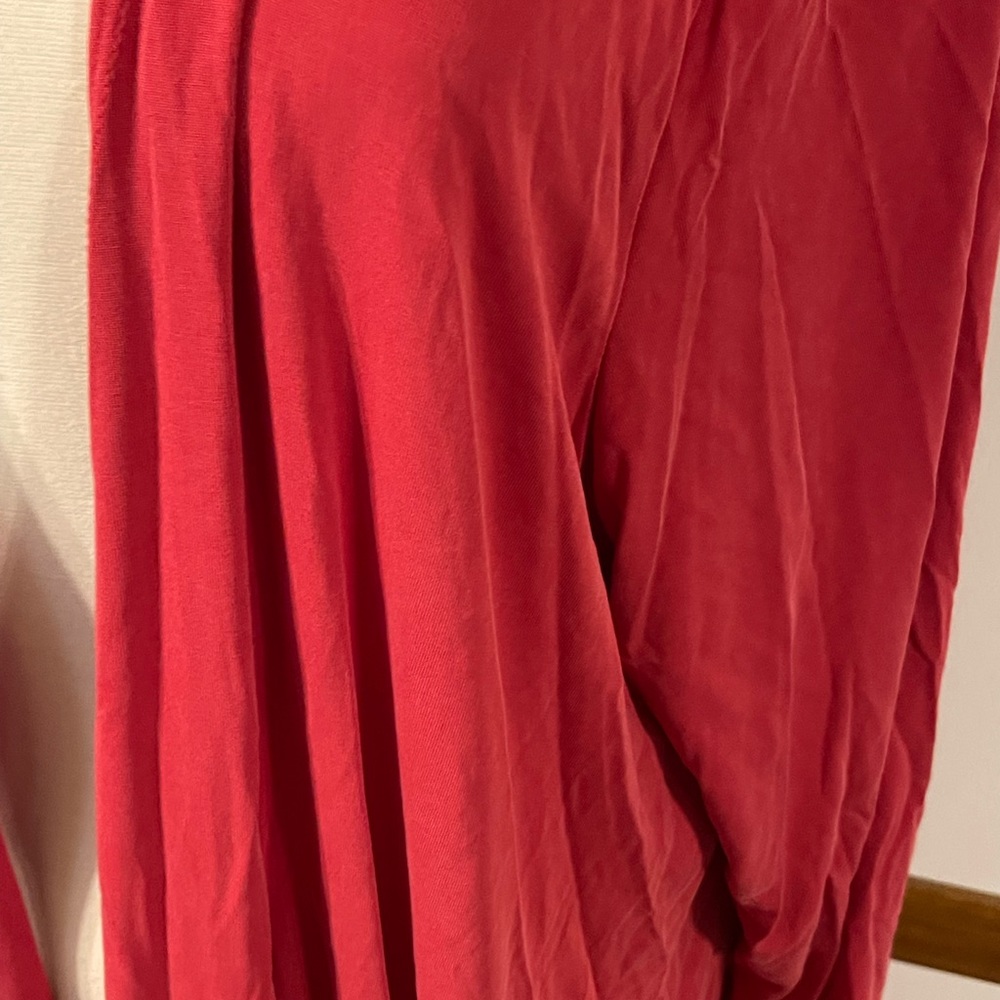 LulaRoe Sarah - Picture 2 of 4